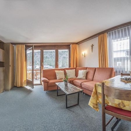 Apartments Bergrose Saas-Fee Habitación foto